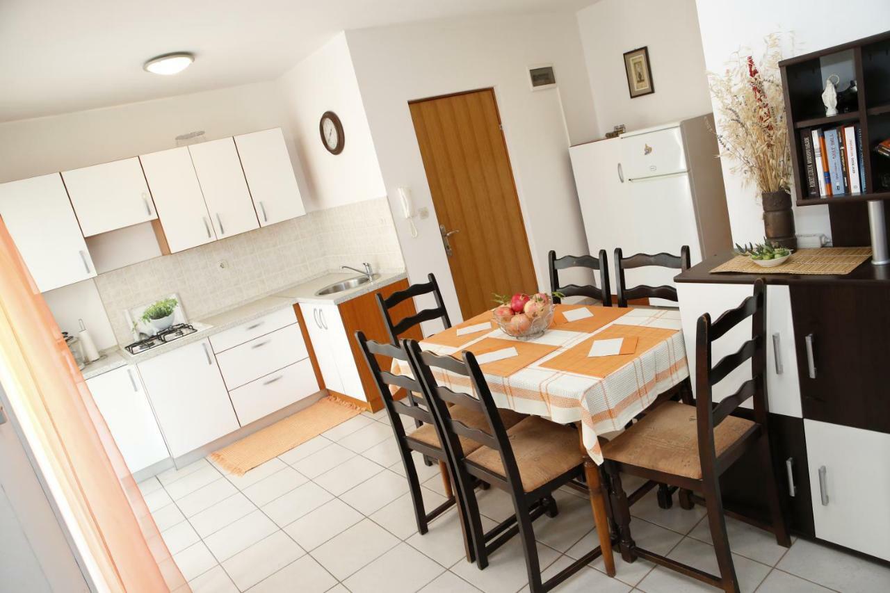 Apartman Alica Srima Водице Экстерьер фото